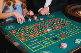 Tampilan pelanggan antarmuka roulette dengan kontrol taruhan